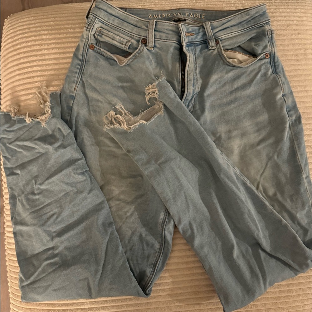 American Eagle Outfitters Women's Light Blue High Rise Jeans